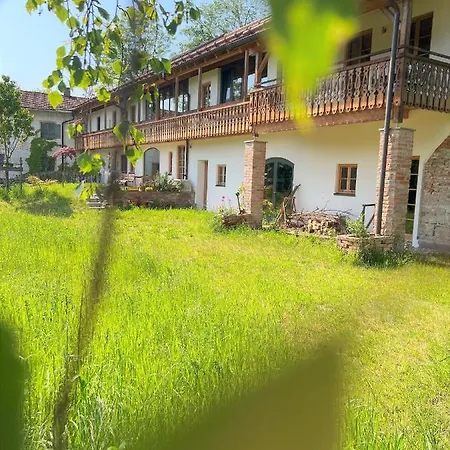Sunhill Appartments, Klimatisiert 아파트호텔 Winhoring
